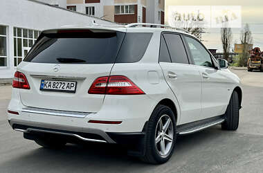 Внедорожник / Кроссовер Mercedes-Benz M-Class 2012 в 