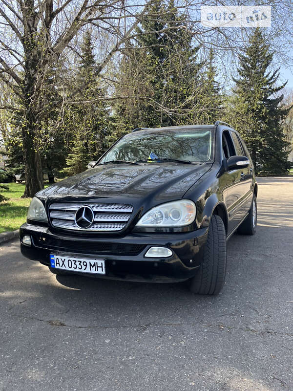 Внедорожник / Кроссовер Mercedes-Benz M-Class 2004 в Лозовой