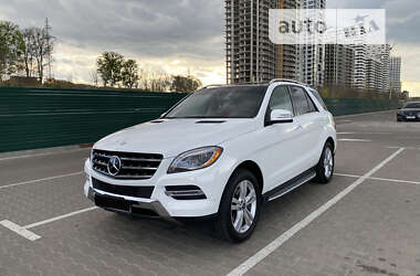 Mercedes-Benz M-Class 2015 Mercedes-Benz M-Class 2015