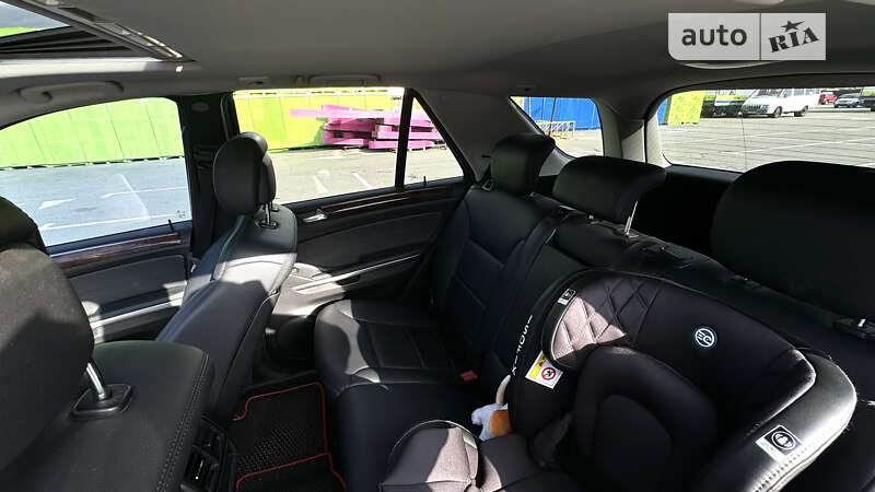Внедорожник / Кроссовер Mercedes-Benz M-Class 2010 в Киеве