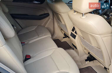 Внедорожник / Кроссовер Mercedes-Benz M-Class 2014 в 