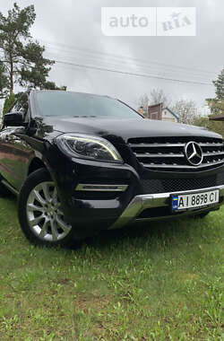 Внедорожник / Кроссовер Mercedes-Benz M-Class 2013 в Киеве