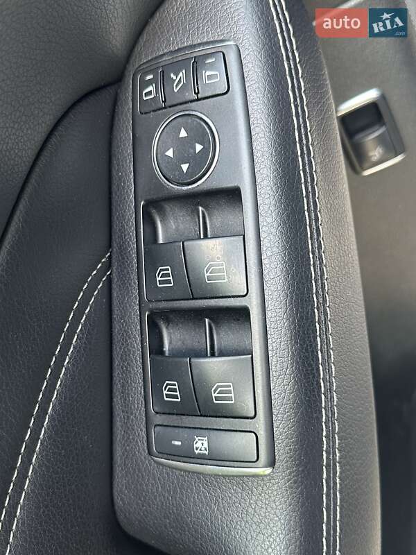 Внедорожник / Кроссовер Mercedes-Benz M-Class 2013 в Черновцах