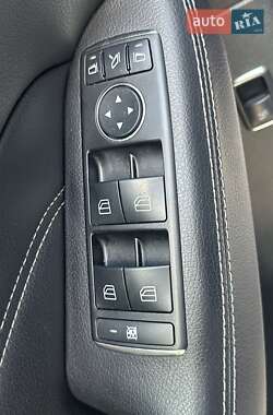 Внедорожник / Кроссовер Mercedes-Benz M-Class 2013 в 