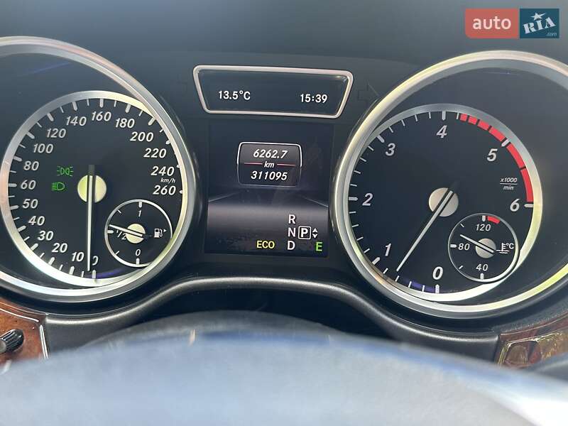 Внедорожник / Кроссовер Mercedes-Benz M-Class 2013 в Черновцах
