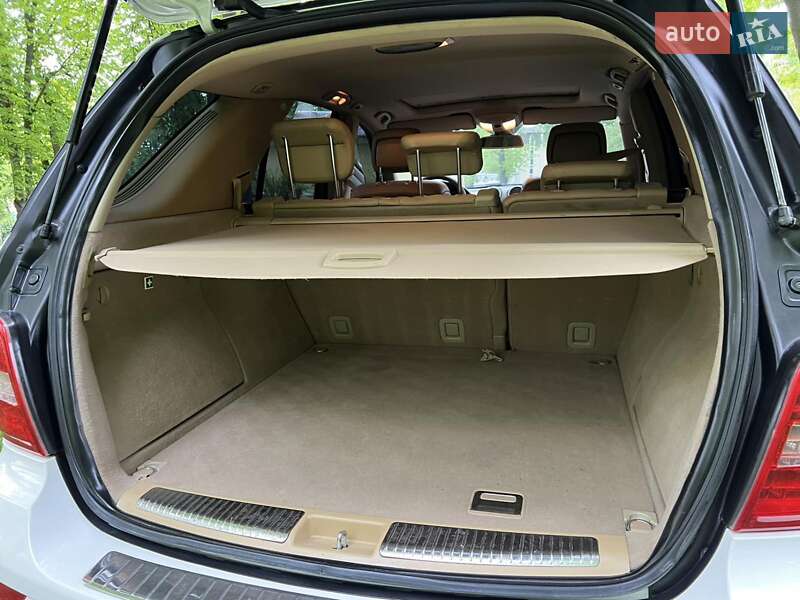 Внедорожник / Кроссовер Mercedes-Benz M-Class 2011 в Кременце