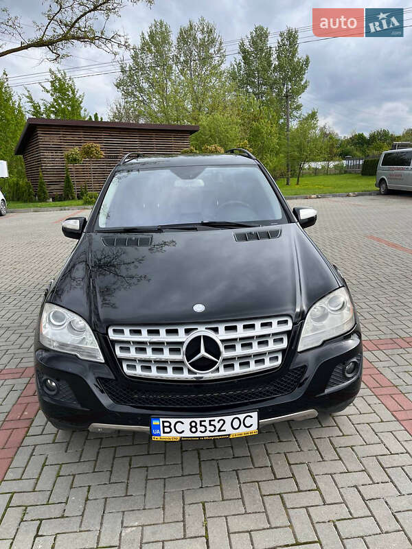 Внедорожник / Кроссовер Mercedes-Benz M-Class 2008 в 