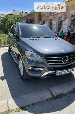 Внедорожник / Кроссовер Mercedes-Benz M-Class 2013 в Кропивницком