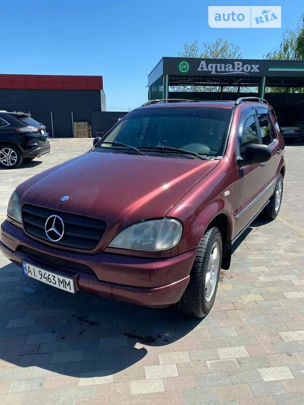 Внедорожник / Кроссовер Mercedes-Benz M-Class 1998 в Белой Церкви