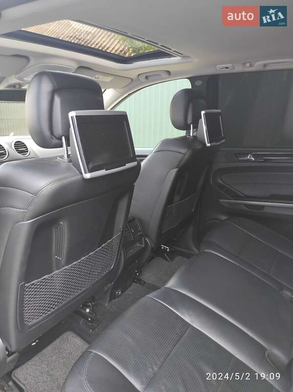 Внедорожник / Кроссовер Mercedes-Benz M-Class 2008 в Нововолынске