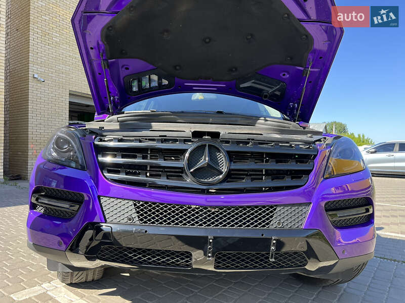 Внедорожник / Кроссовер Mercedes-Benz M-Class 2012 в Харькове