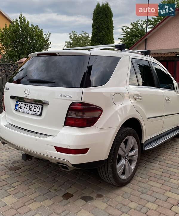 Внедорожник / Кроссовер Mercedes-Benz M-Class 2010 в Черновцах фото 5 Внедорожник / Кроссовер Mercedes-Benz M-Class 2010 в Черновцах