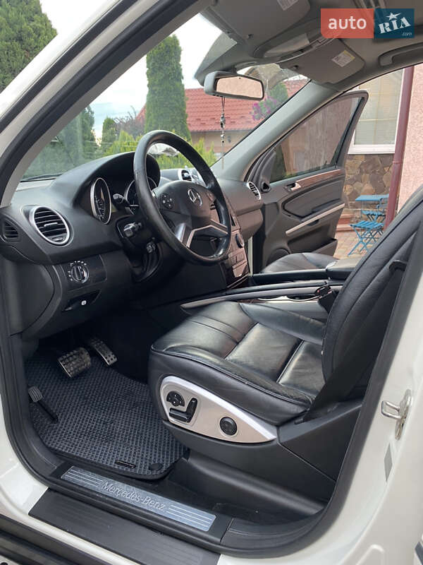 Внедорожник / Кроссовер Mercedes-Benz M-Class 2010 в Черновцах фото 9 Внедорожник / Кроссовер Mercedes-Benz M-Class 2010 в Черновцах