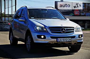 Внедорожник / Кроссовер Mercedes-Benz M-Class 2005 в Черкассах