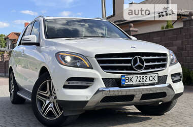 Внедорожник / Кроссовер Mercedes-Benz M-Class 2012 в Ровно