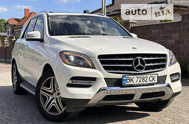 Внедорожник / Кроссовер Mercedes-Benz M-Class 2012 в Ровно