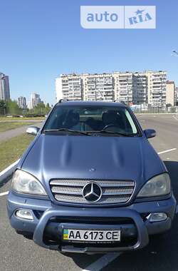 Позашляховик / Кросовер Mercedes-Benz M-Class 2004 в Києві