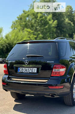 Внедорожник / Кроссовер Mercedes-Benz M-Class 2010 в Нежине