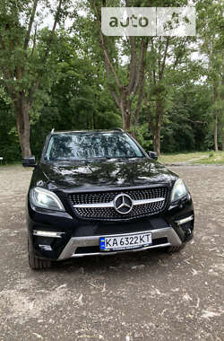 Внедорожник / Кроссовер Mercedes-Benz M-Class 2015 в Киеве