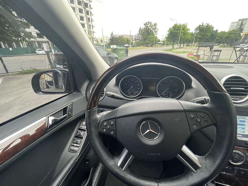 Внедорожник / Кроссовер Mercedes-Benz M-Class 2007 в Киеве