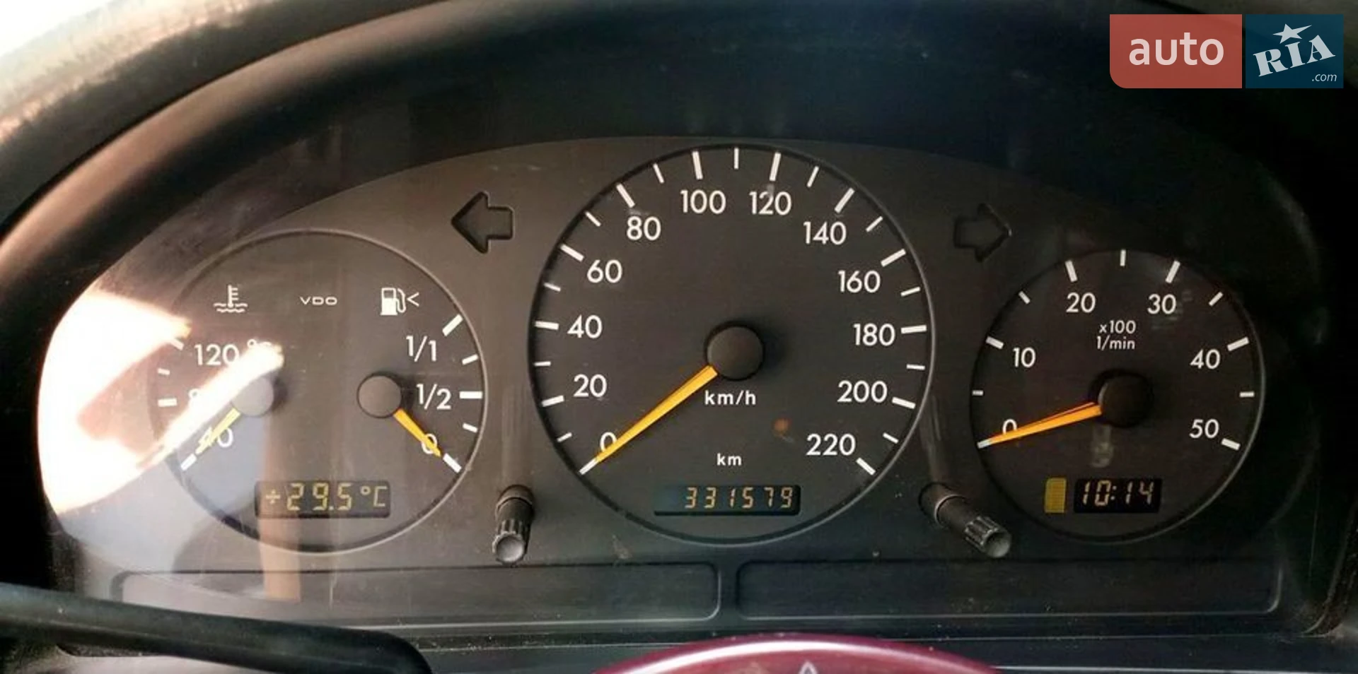 Mercedes-Benz M-Class 2001