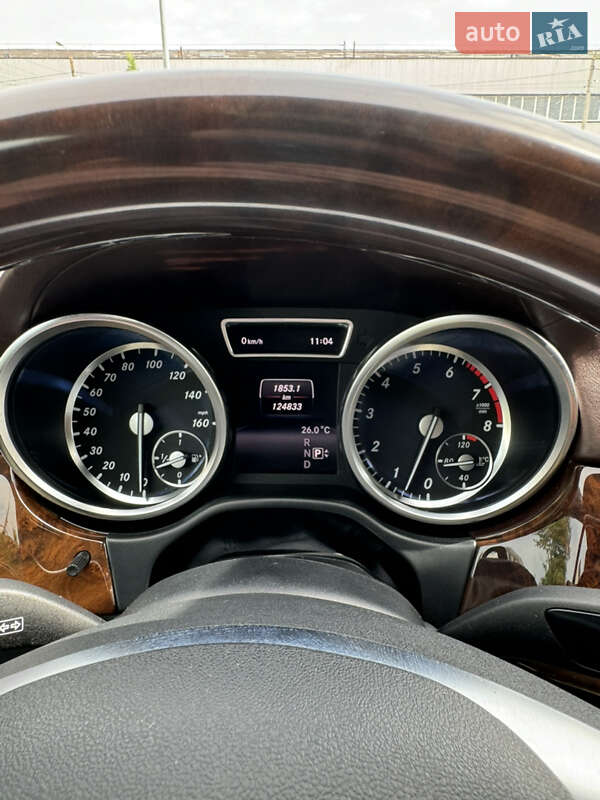 Внедорожник / Кроссовер Mercedes-Benz M-Class 2015 в Хмельницком