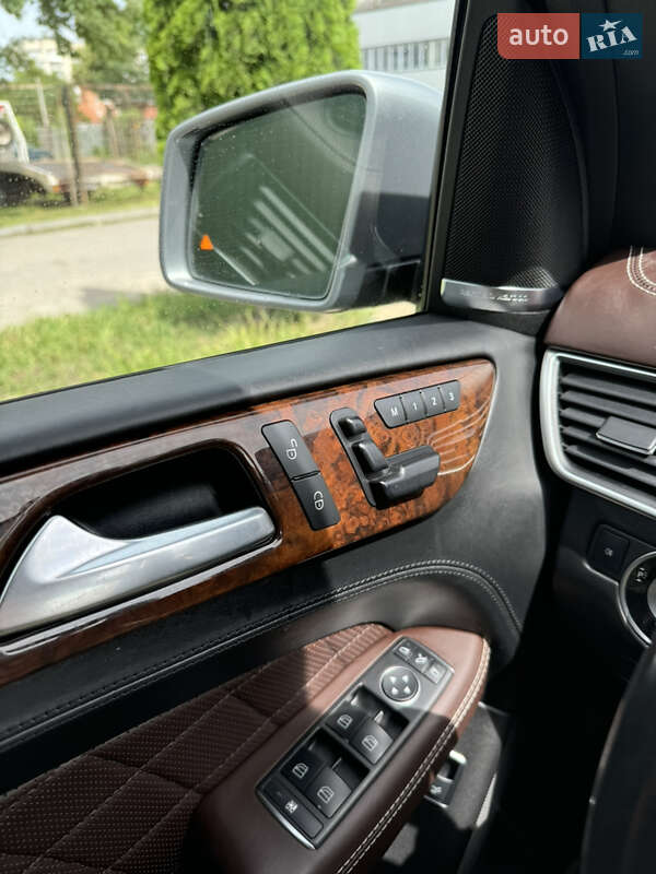 Внедорожник / Кроссовер Mercedes-Benz M-Class 2015 в Хмельницком
