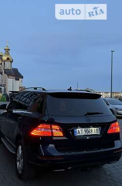 Позашляховик / Кросовер Mercedes-Benz M-Class 2014 в Івано-Франківську