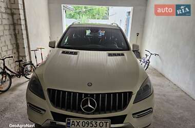 Внедорожник / Кроссовер Mercedes-Benz M-Class 2012 в 