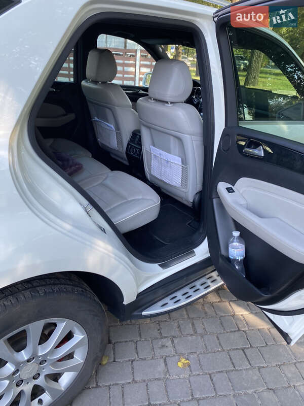 Внедорожник / Кроссовер Mercedes-Benz M-Class 2013 в Горишних Плавнях