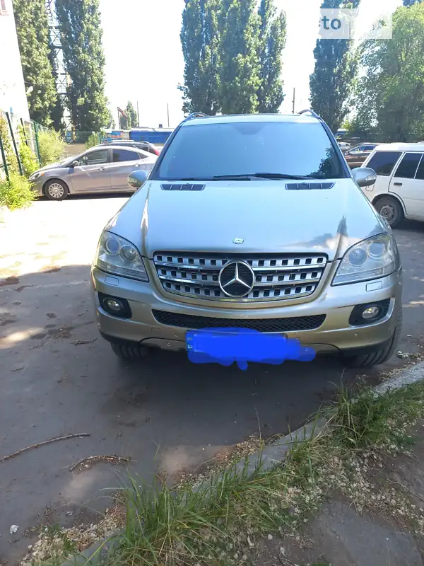 Mercedes-Benz M-Class