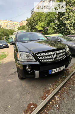 Внедорожник / Кроссовер Mercedes-Benz M-Class 2005 в Одессе