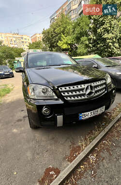 Внедорожник / Кроссовер Mercedes-Benz M-Class 2005 в Одессе