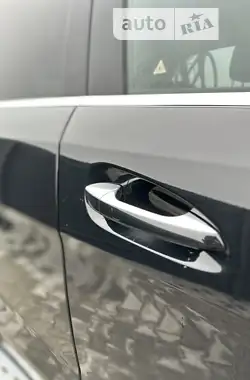 Mercedes-Benz M-Class 2012