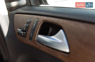 Внедорожник / Кроссовер Mercedes-Benz M-Class 2011 в 