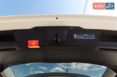 Внедорожник / Кроссовер Mercedes-Benz M-Class 2011 в 