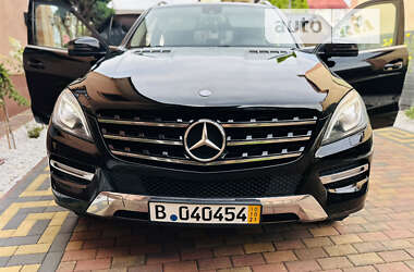 Внедорожник / Кроссовер Mercedes-Benz M-Class 2012 в 