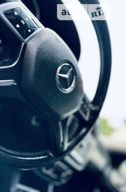 Внедорожник / Кроссовер Mercedes-Benz M-Class 2012 в 