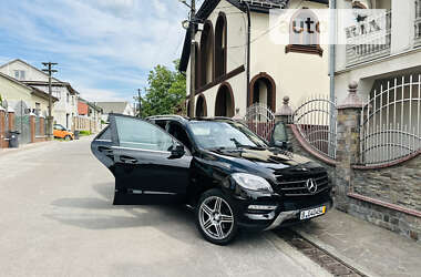 Внедорожник / Кроссовер Mercedes-Benz M-Class 2012 в 