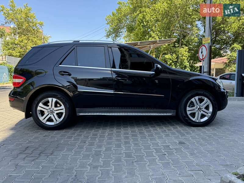 Внедорожник / Кроссовер Mercedes-Benz M-Class 2008 в Одессе