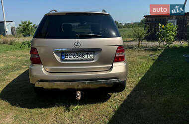 Внедорожник / Кроссовер Mercedes-Benz M-Class 2006 в Киеве