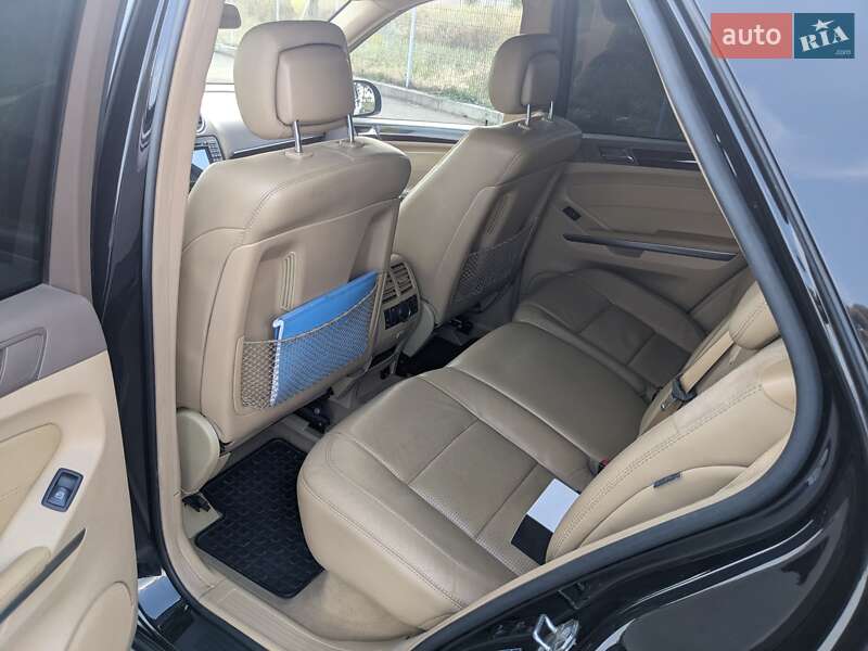 Внедорожник / Кроссовер Mercedes-Benz M-Class 2008 в Одессе