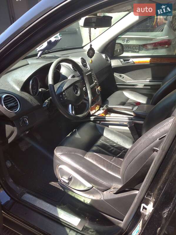 Внедорожник / Кроссовер Mercedes-Benz M-Class 2006 в Одессе фото 4 Внедорожник / Кроссовер Mercedes-Benz M-Class 2006 в Одессе