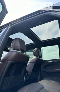 Внедорожник / Кроссовер Mercedes-Benz M-Class 2013 в 