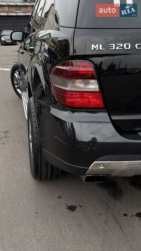 Внедорожник / Кроссовер Mercedes-Benz M-Class 2007 в Киеве