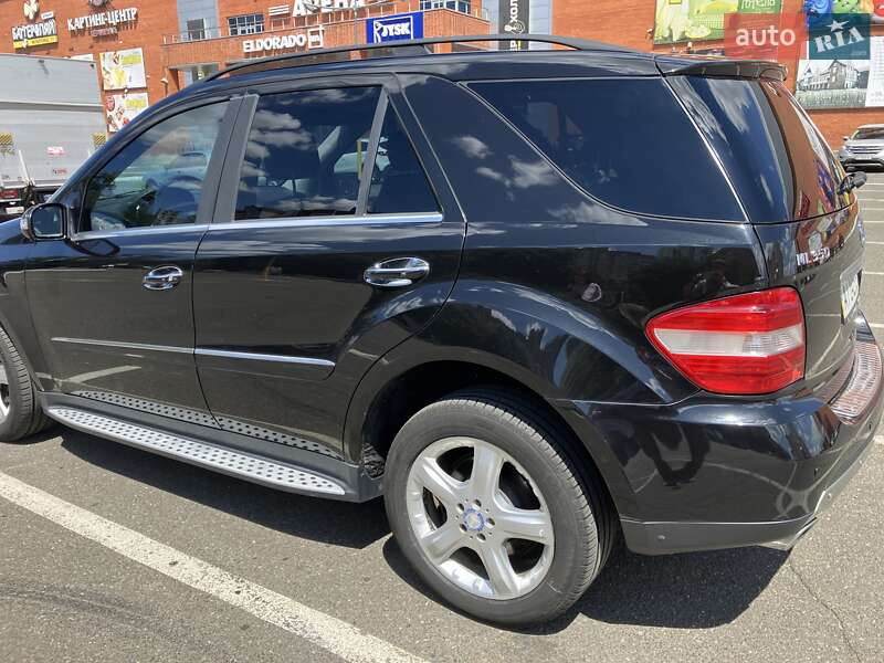 Внедорожник / Кроссовер Mercedes-Benz M-Class 2008 в Броварах