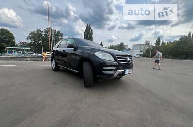Позашляховик / Кросовер Mercedes-Benz M-Class 2013 в Кременчуці