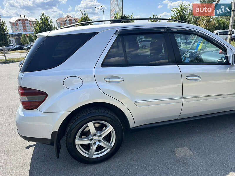 Внедорожник / Кроссовер Mercedes-Benz M-Class 2008 в Буче