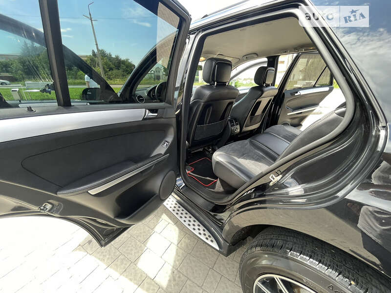 Внедорожник / Кроссовер Mercedes-Benz M-Class 2006 в Дрогобыче