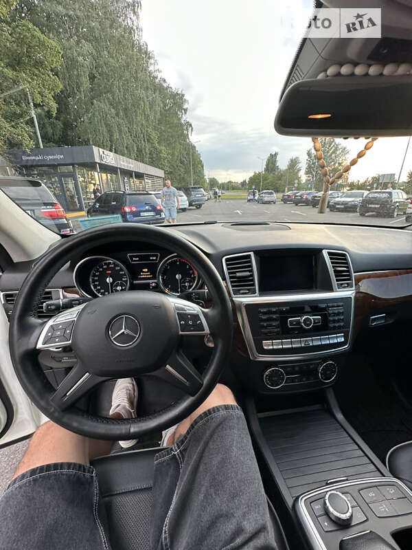 Позашляховик / Кросовер Mercedes-Benz M-Class 2013 в Вінниці